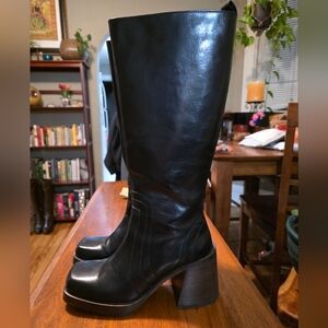 Steve Madden Black Leather Knee-High Boots